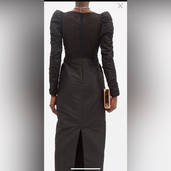 Self-Portrait
Lace-back ruched taffeta midi dress - Picture 3 of 8